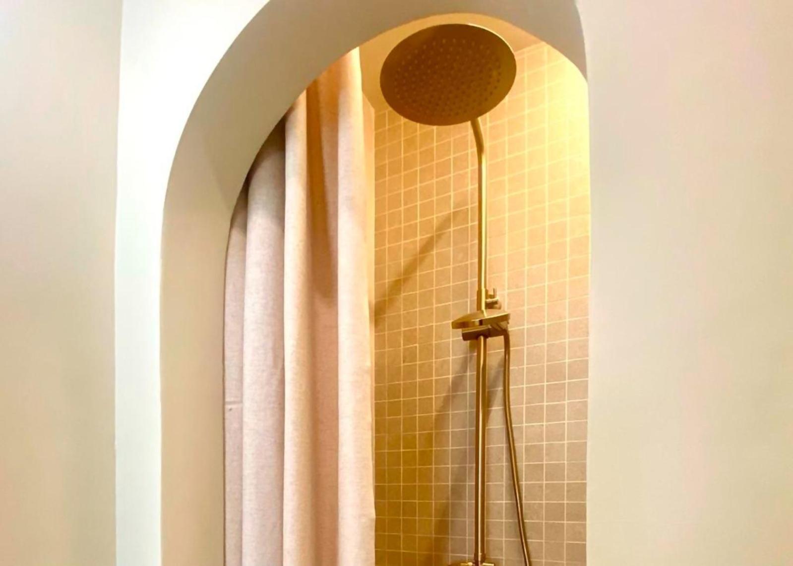 Mina Nai Apartment Феррол Экстерьер фото